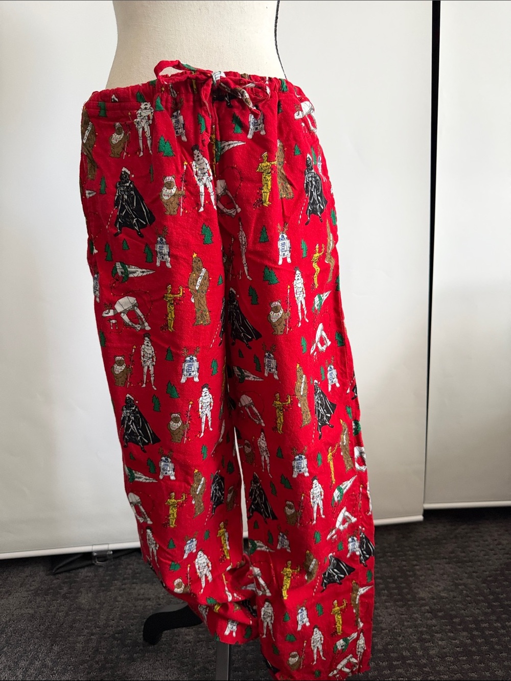 Hanna Andersson Red Star Wars Holiday Lounge Pants